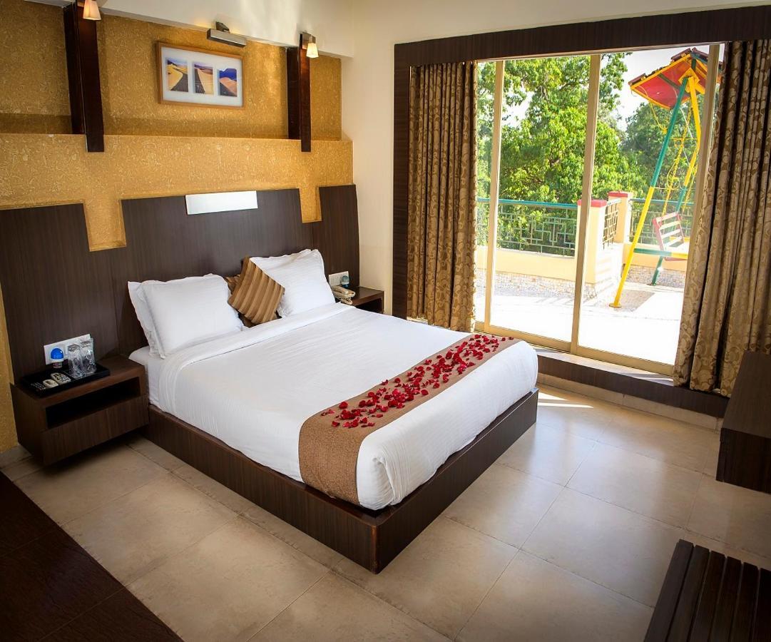 Adamo The Resort Matheran Kültér fotó